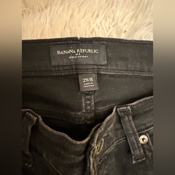 Banana Republic Sculpt Black Jeans, Size 29 - Picture 6 of 9